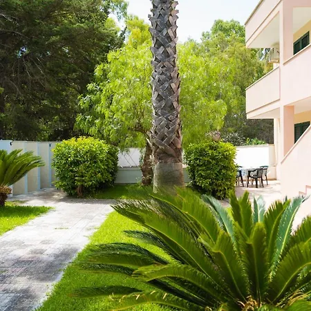 Appart hôtel Vaia Torre dell'Orso