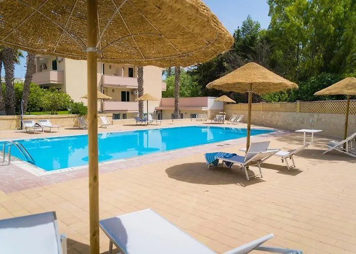 Vaia Aparthotel Torre dell'Orso