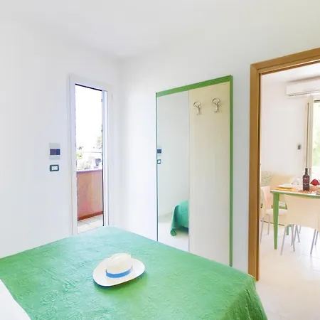 Aparthotel Vaia