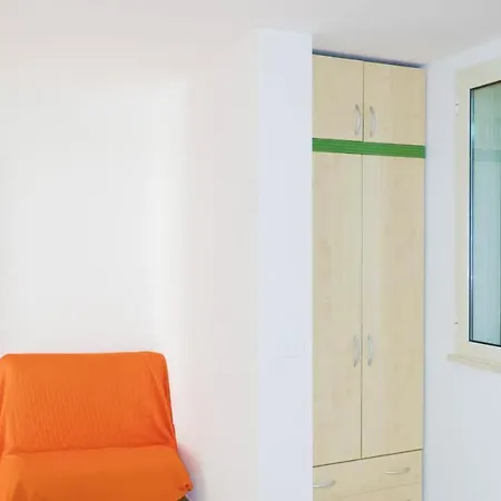 Vaia Apart Otel