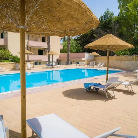 Vaia Aparthotel Torre dell'Orso